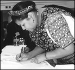 Rigoberta Mench Tum